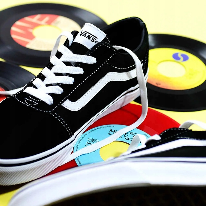 Жіночі кеди Vans Ward Old Skool чорні, VN0A38J9IJU, розмір 38.5