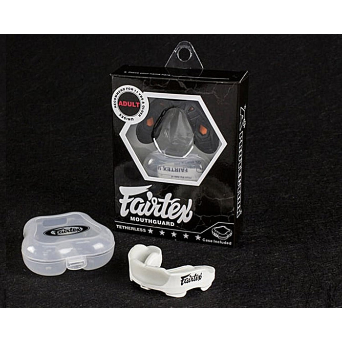 Захисна капа Fairtex MG3 біла для боксу та єдиноборств