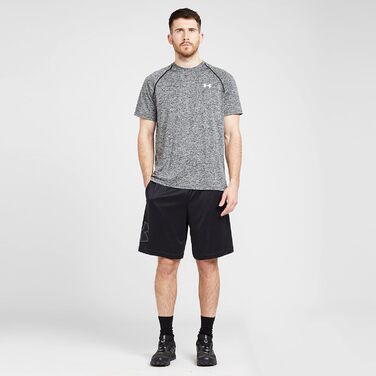 Чоловічі бігові шорти Under Armour Tech Graphic Short, чорні з графітовим принтом