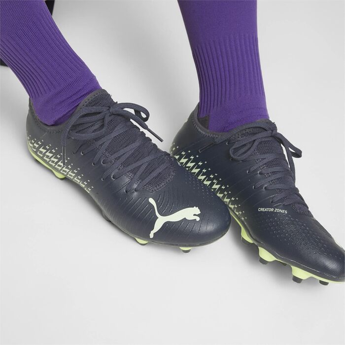 Жіночі футбольні бутси PUMA Future Z 4.4 Fg/Ag, 38 EU, Parisian Night/Fizzy Light Pistachio