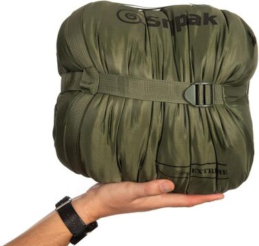 Сплячий мішок Snugpak Sleeper Extreme WGTE – теплий та міцний спальний мішок-кокон для кемпінгу та відпочинку на природі. З ізольованим внутрішнім стібком, двостороннім замком-блискавкою та компресійним чохлом оливкового кольору.