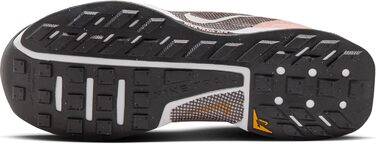 Nike Juniper Trail 3 - жіночі трейлраннінгові кросівки Washed Coral/Phantom/Gold