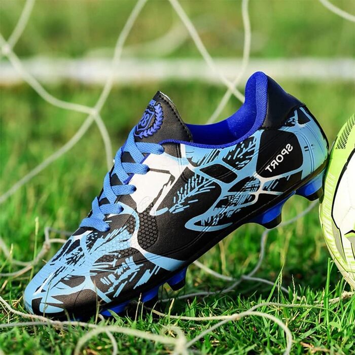 Дитячі футбольні бутси Low Top для хлопчиків. Професійні футбольні бутси, тренувальні бутси з шипами. Дитяче спортивне взуття, розмір 34 EU, блакитні.