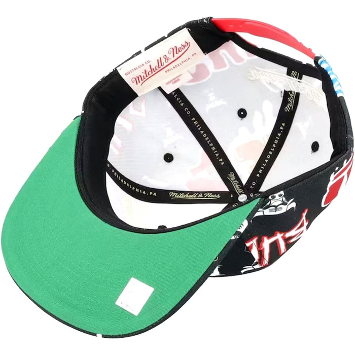 Кепка Mitchell & Ness Snapback Chicago Bulls з наліпками