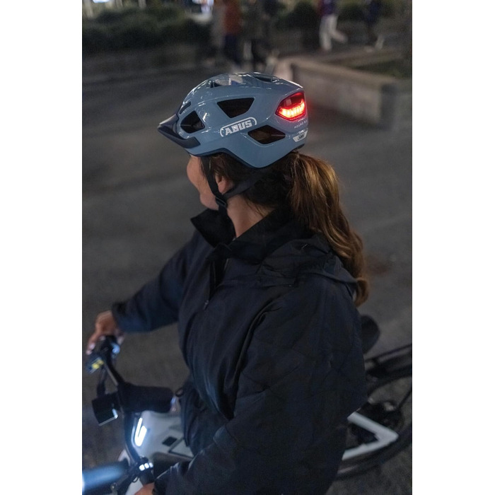 Велосипедний шолом ABUS Aduro 3.0 LED для міста і спорту, з заднім ліхтарем, для жінок і чоловіків, розмір S (51-55 см), синій (Glacier Blue)