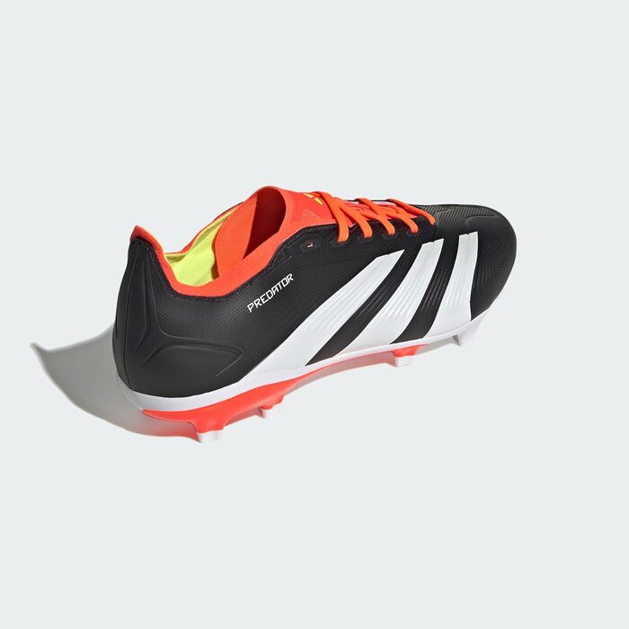 Футбольні бутси Adidas Predator League для твердого поля, унісекс, 46 EU, чорний/білий/червоний