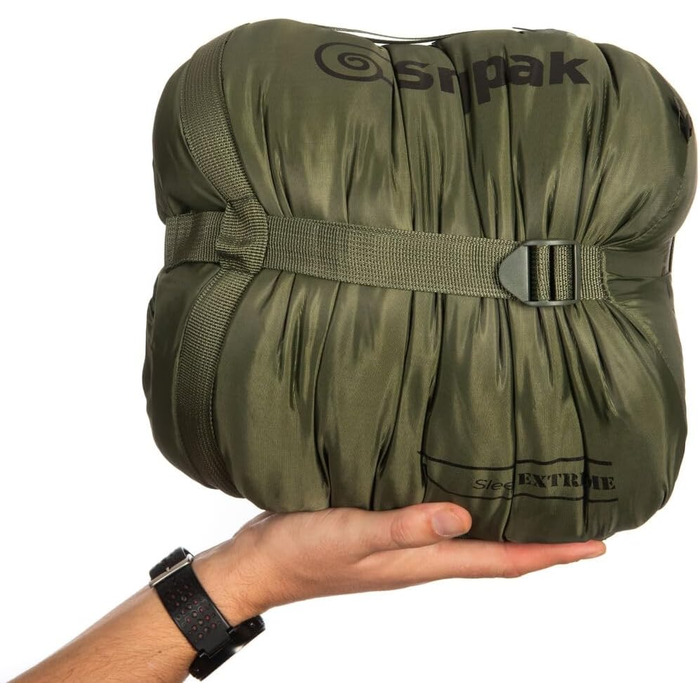 Сплячий мішок Snugpak Sleeper Extreme WGTE – теплий та міцний спальний мішок-кокон для кемпінгу та відпочинку на природі. З ізольованим внутрішнім стібком, двостороннім замком-блискавкою та компресійним чохлом оливкового кольору.