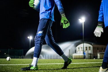 Воротарські рукавички MAMBA з FingerSave, латекс, для футболу, для дорослих та підлітків