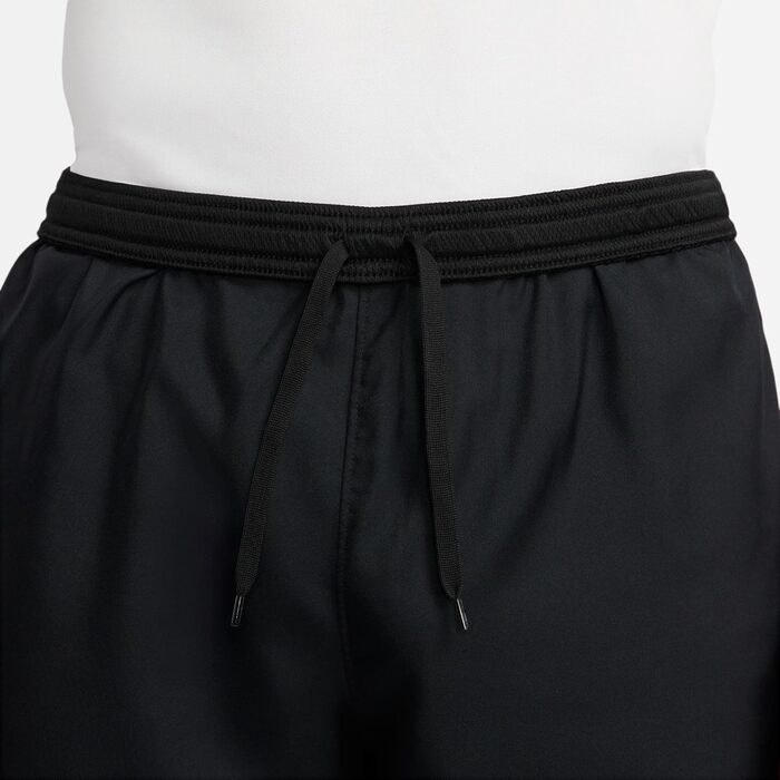 Чоловічі спортивні штани Nike Sportswear Tech Fleece LSR V Short з білим логотипом, чорні