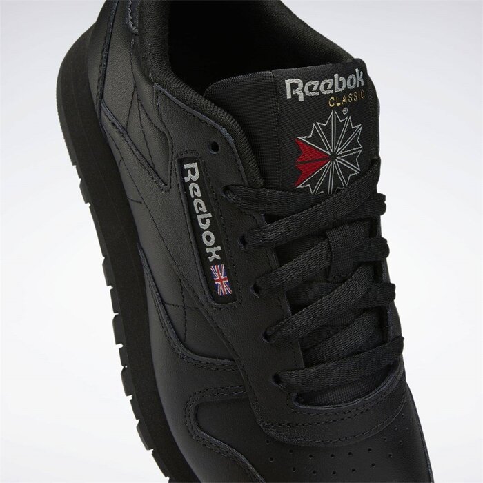 Жіночі спортивні кросівки Reebok Classic Leather, розмір 37.5