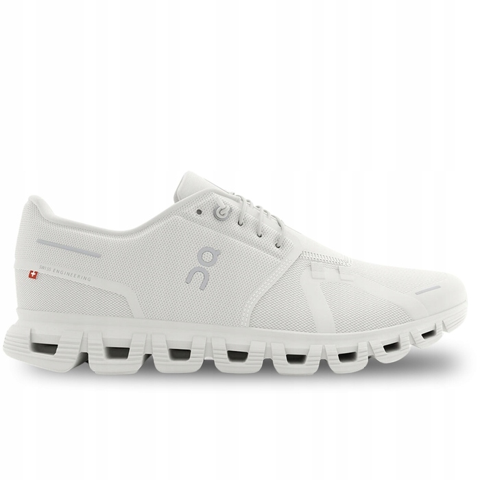 Жіночі кросівки On Running Cloud 6 White, розмір 38,5