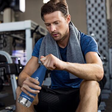 Фляга для води 750 мл з нержавіючої сталі, без BPA, з подвійними стінками, термофляга, для спорту, фітнесу, походів, кемпінгу, велосипеду, зелений мох