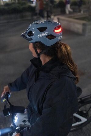 Велосипедний шолом ABUS Aduro 3.0 LED для міста і спорту, з заднім ліхтарем, для жінок і чоловіків, розмір S (51-55 см), синій (Glacier Blue)