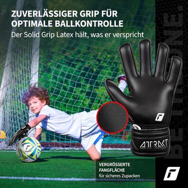 Воротарські рукавички Reusch Attrakt Solid Junior для дітей 5-16 років, чорні