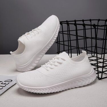 Жіночі кросівки для бігу та спорту Adidas (37 EU, білі) - легкі, для залу та вулиці