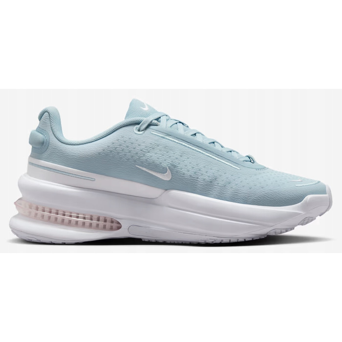 Жіночі кросівки Nike Air Zoom Upturn SC, р. 44,5 — зручне та стильне спортивне взуття
