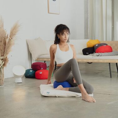 Подушка для йоги та медитації кругла висока (20 см) смарагдово-зелена, знімний чохол, 100% натуральні матеріали, виготовлено в ЄС