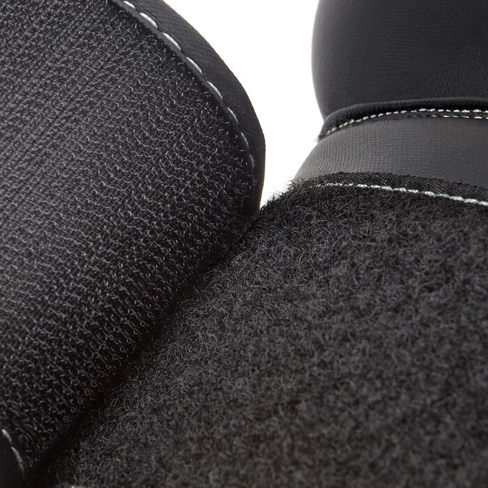 Боксерські рукавички Reebok 16 oz чорного кольору
