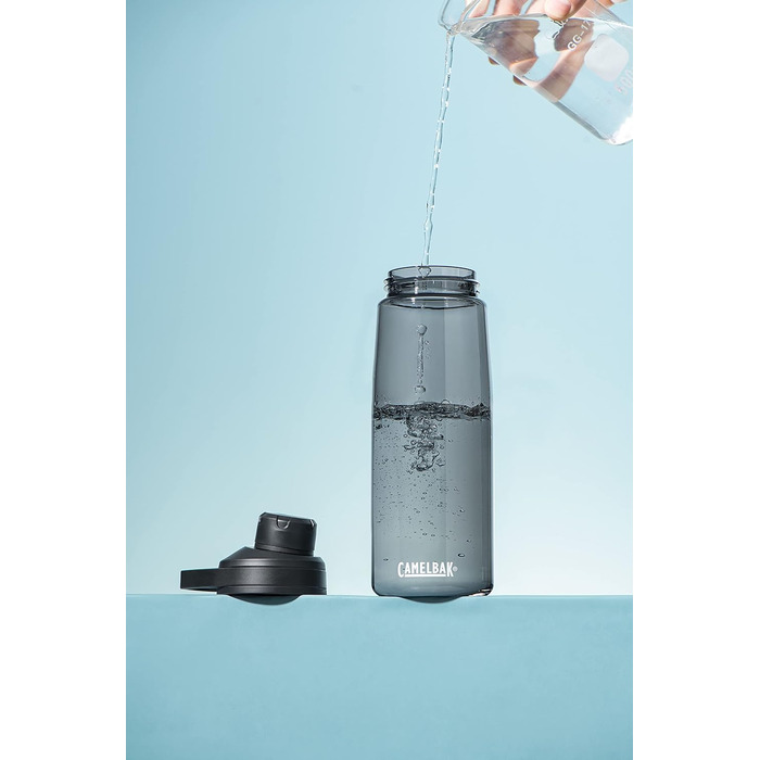 Пляшка для води CAMELBAK Chute Mag 1,5 л, прозора