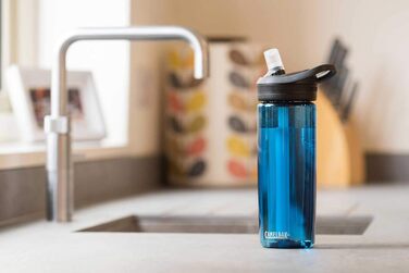 Пляшка для води CAMELBAK Eddy+ 750 мл, універсальна, графіт/спектра
