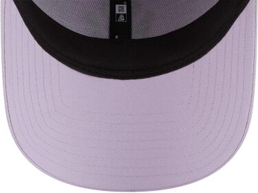 Шапка New Era New York Yankees жіноча з помпоном, колір фіолетовий