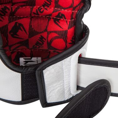 MMA рукавички Venum Undisputed чорні L-XL, шкіряні, для змішаних єдиноборств