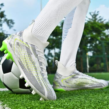 Черевики для футболу для чоловіків, хлопчиків та дітей. Штучний газон, високий верх, штирі, шипи, тренувальні футбольні черевики. Білі, 35 EU