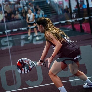 Ракетка для падел Bullpadel Ionic Light 25 - Легка, професійна ракетка