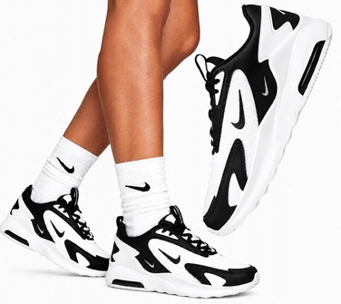 Жіночі кросівки Nike Air Max: зручне спортивне взуття для тренувань та щоденного носіння