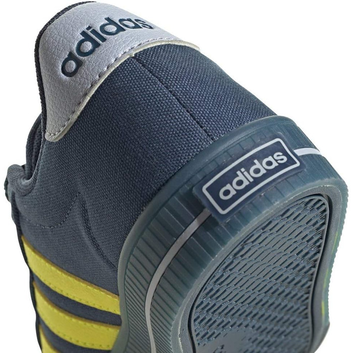 Дитячі кросівки Adidas Daily 3.0 (38 2/3 EU) – унісекс, колір Azmatr Amaaci Plahal