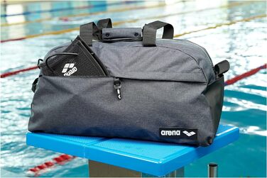 Сумка для спорту та плавання Arena Team Duffle 25 літрів, водонепроникна, з відділенням для мокрого одягу, знімний плечовий ремінь, сіра