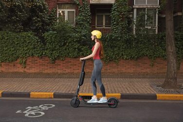 Електросамокат Segway-Ninebot E45D для дорослих, з дозволом для доріг, швидкість до 20 км/год, запас ходу 45 км, стильний дизайн