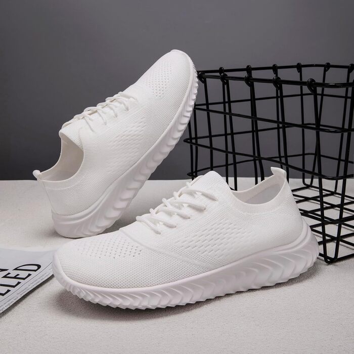 Жіночі кросівки для бігу та спорту Adidas (37 EU, білі) - легкі, для залу та вулиці