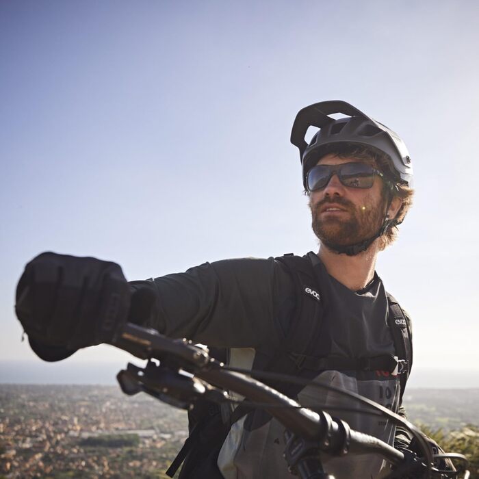 Велошолом ABUS MoDrop MIPS для MTB, міцний з захистом від ударів, універсальний, індивідуальна посадка