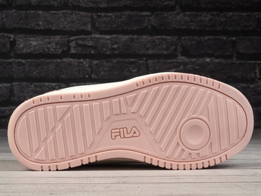 Жіночі спортивні кросівки Fila, розмір 37