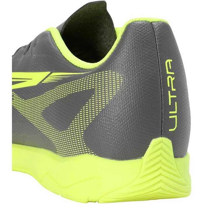 Кросівки футбольні PUMA Ultra 5 Play It (42 EU, Сірий)