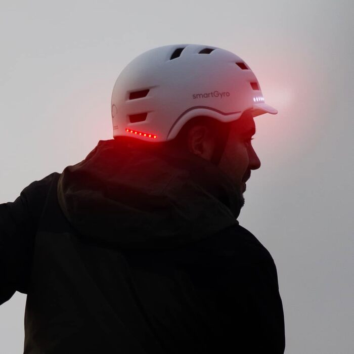 Розумний велосипедний шолом SMARTGYRO з LED-підсвічуванням
