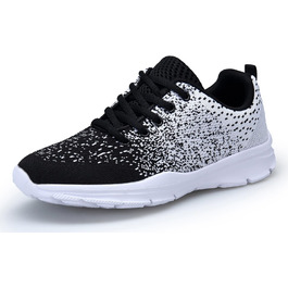 колір: чорно-білий