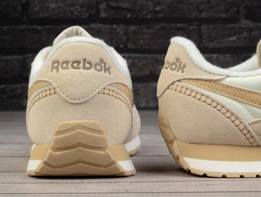 Жіночі спортивні кросівки Reebok SS-CLASSIC AZ, розмір 36