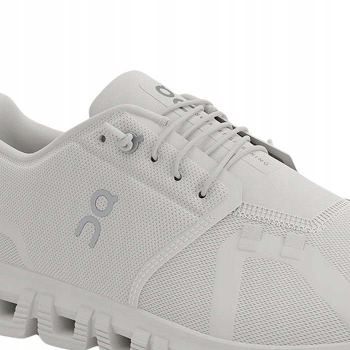 Жіночі кросівки On Running Cloud 6 White, розмір 38,5