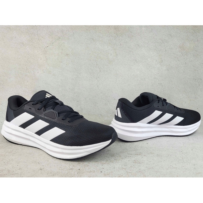 Чоловічі спортивні кросівки adidas Galaxy 7 ID8760, розмір 42