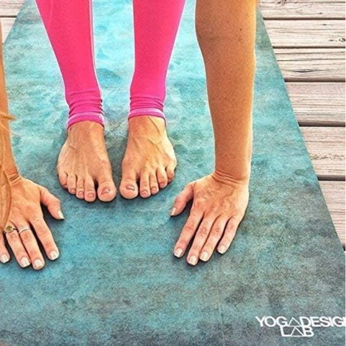 Йога-мат Yoga Design Lab Combo 3.5 мм, нековзкий, натуральний каучук, рушник, для інтенсивних тренувань, з ременем, зелений Aegean