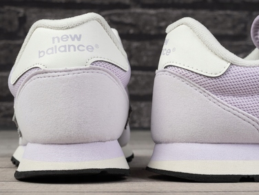 Жіночі спортивні кросівки New Balance, розмір 37