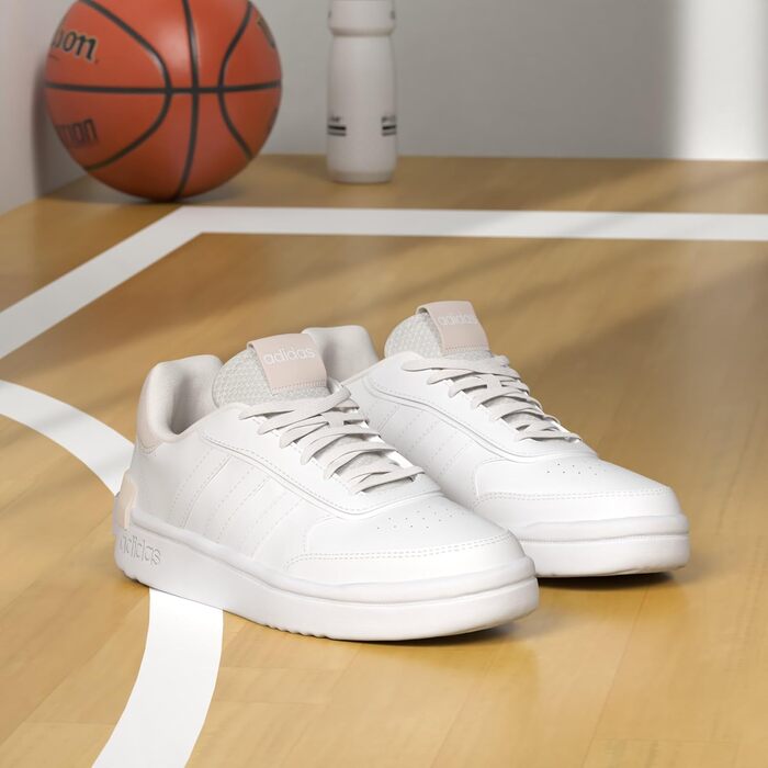 Кросівки Adidas Postmove для жінок, 44 EU, білий колір