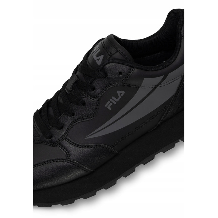 Чоловічі спортивні кросівки Fila Hypert, р. 43 — модні, зручні та легкі