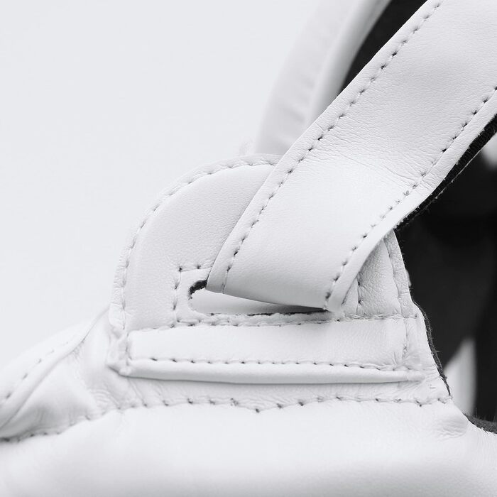 Захисний шолом Adidas Speed для боксу, спарингів