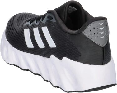 Кросівки для бігу Adidas Switch FWD, 42 EU, чорний/білий/срібний