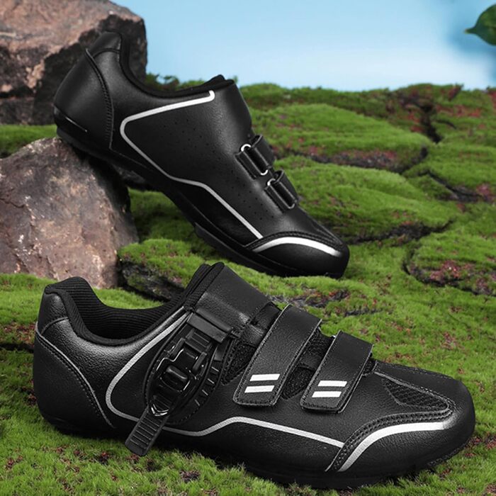 Велосипедні черевики MTB для чоловіків та жінок, сумісні з SPD, з клітами, чорні (42 EU)