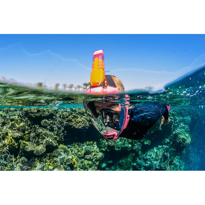 Маска для снорклінгу OCEAN REEF Aria QR з трубкою - повна маска, рожевий колір (S/M)