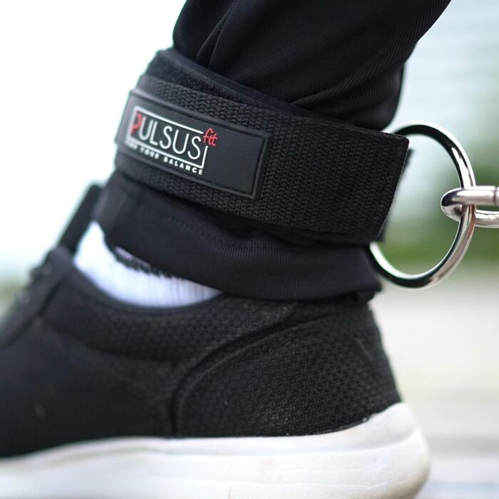 Набір фітнес-гумок для силових тренувань: резистентні гумки, дверний анкер, ручки, петлі для ніг, сумка | з додатком з відео-інструкціями